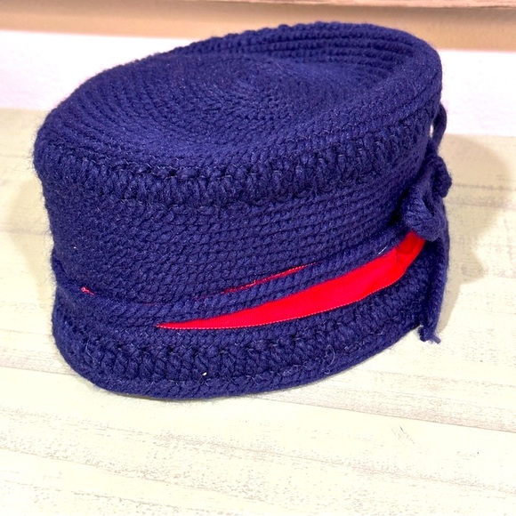 VTG 1960’s Cloche Bucket Hat Navy with Red Detail - Picture 2 of 6